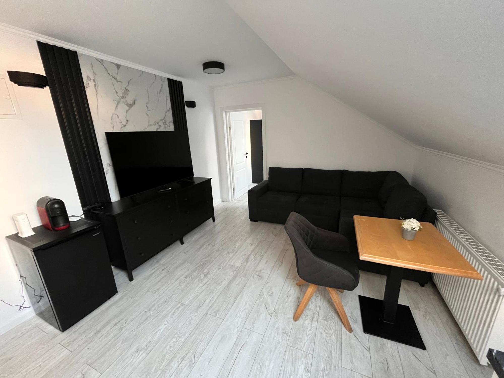 Lira Holiday Apartments Сату-Маре Экстерьер фото