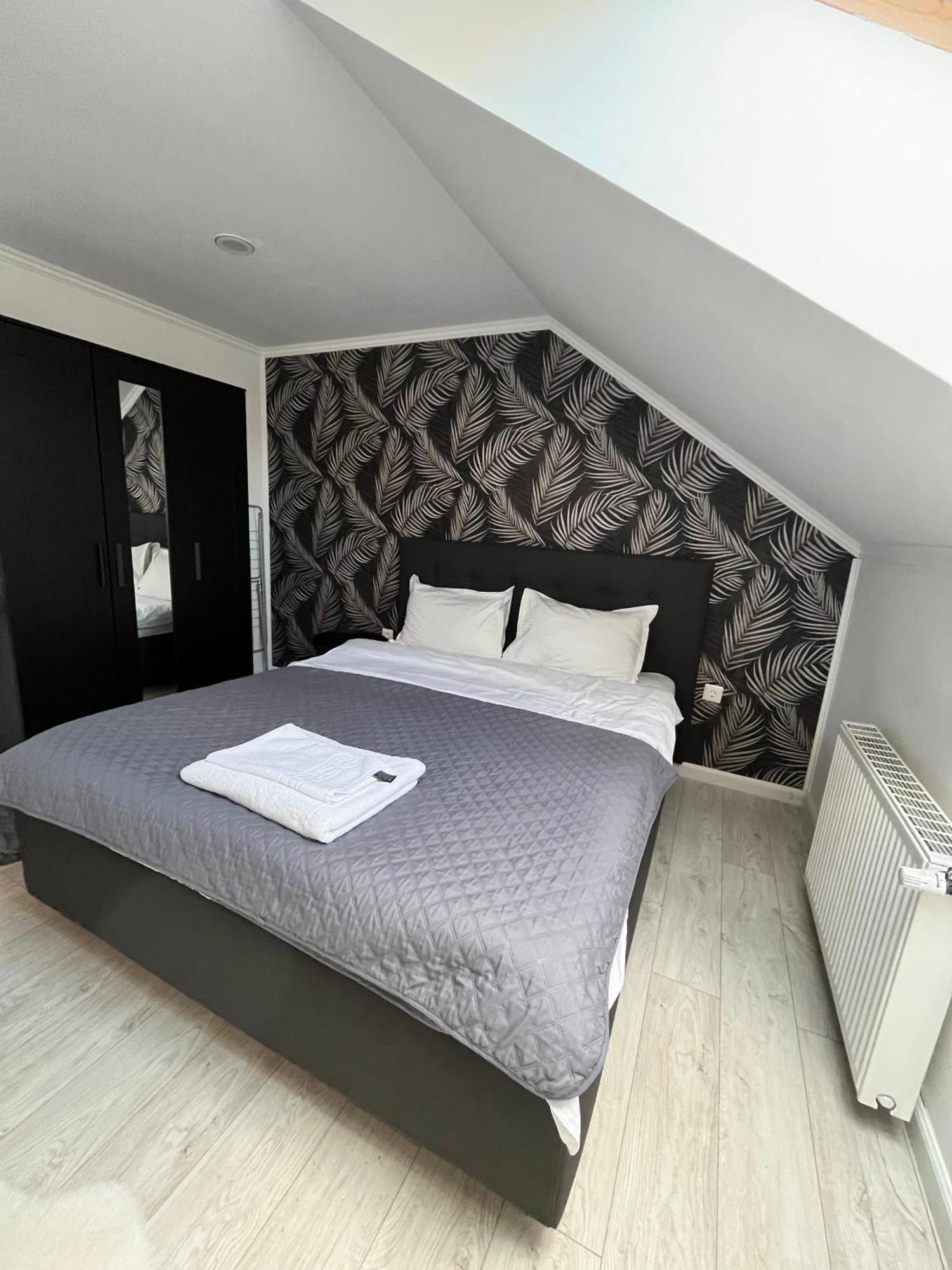 Lira Holiday Apartments Сату-Маре Экстерьер фото
